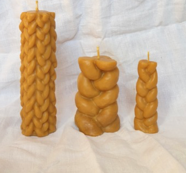 Bougie sculptée tressée grand format