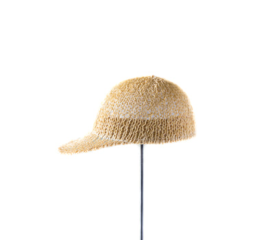 Casquette en papier