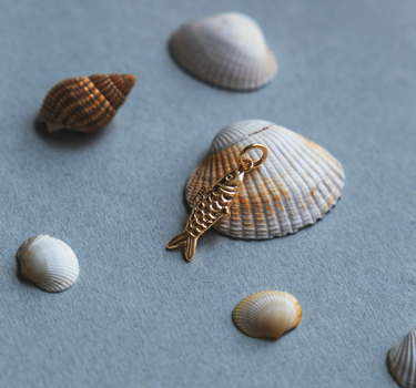 Pendentif amulette poisson