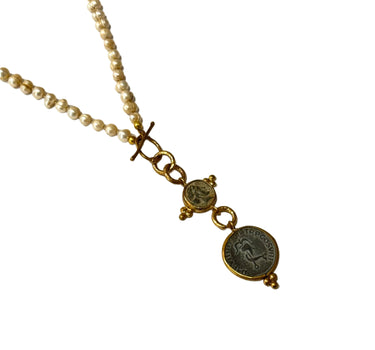 Collier une pièce perles blanches