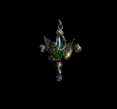 Croix ailée