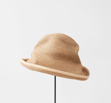 101 SWE beige line edge